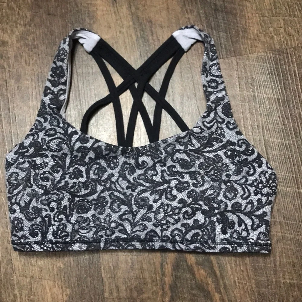 Lululemon Free To Be Tranquil Bra Mini Cinder Lace